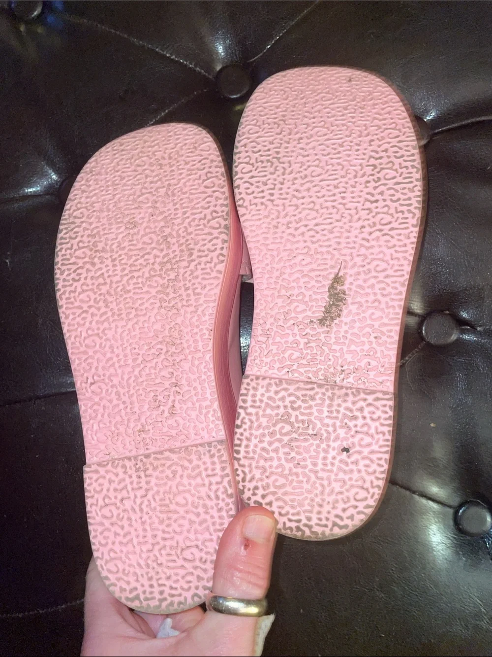 Girls Pink Heart-Trim Mary Jane Dress Shoes